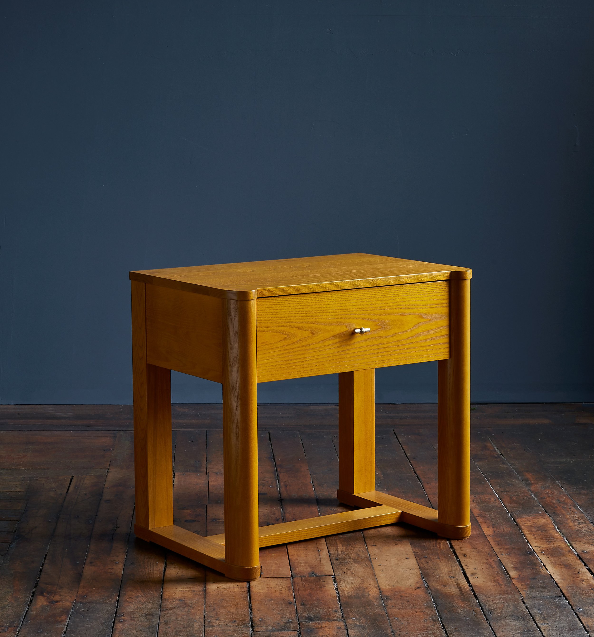 HULL BEDSIDE TABLE | O&G STUDIO